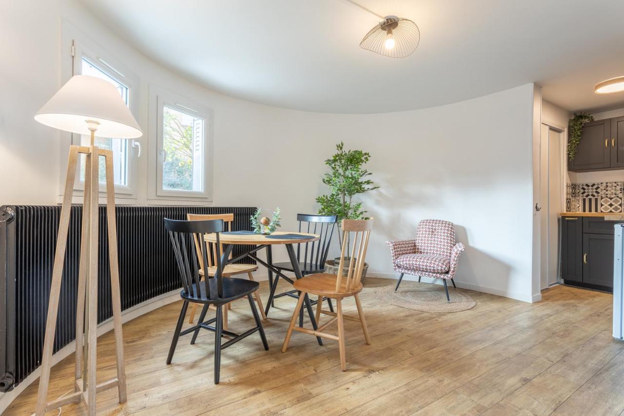 Le Grand Parilly Apartment Bron Exterior photo