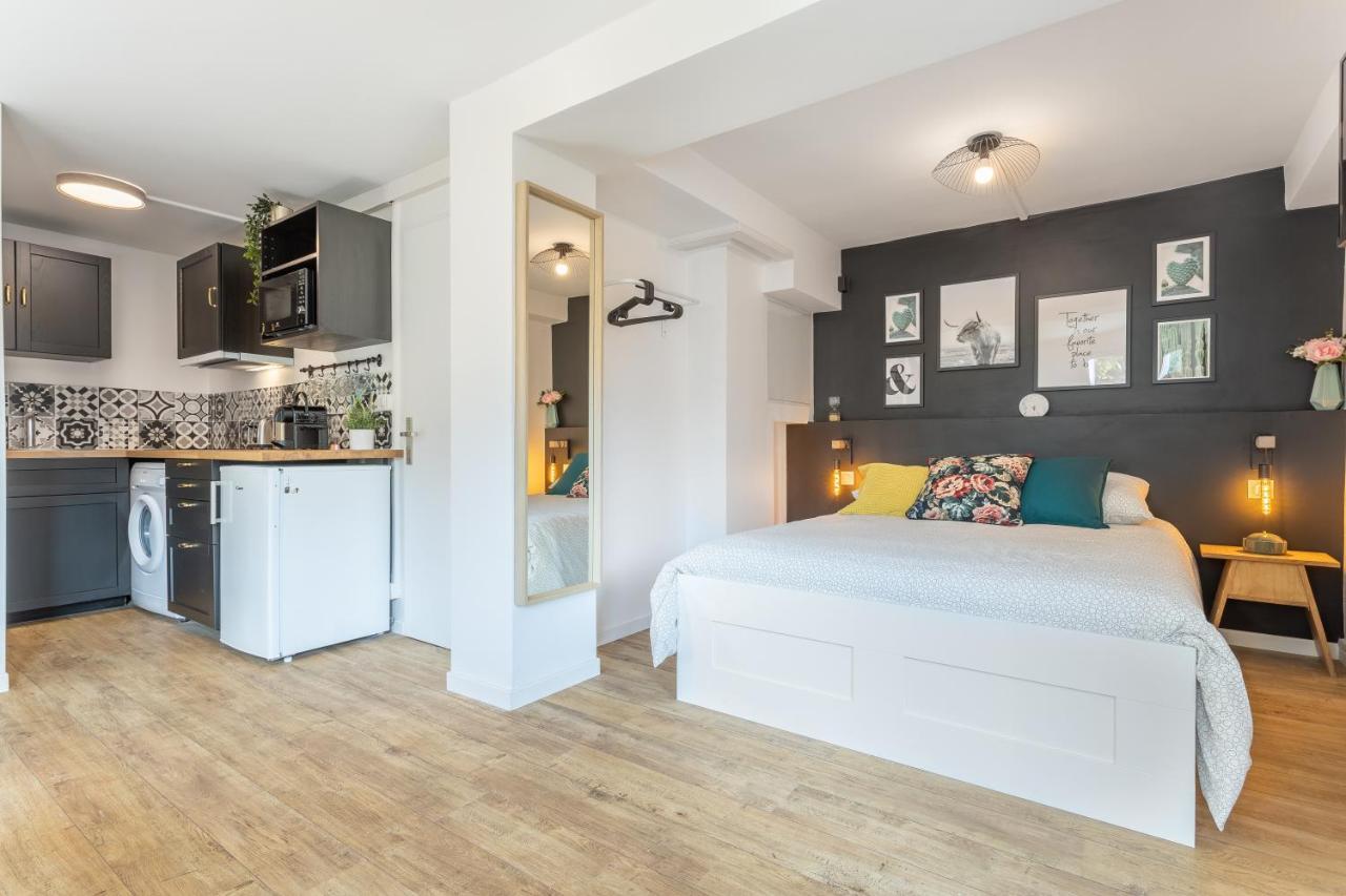 Le Grand Parilly Apartment Bron Exterior photo