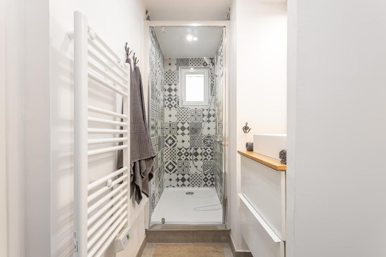 Le Grand Parilly Apartment Bron Exterior photo